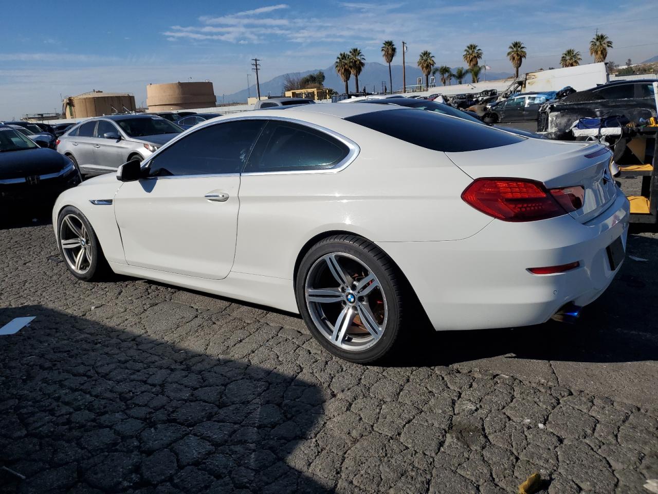 Image 2 of 2012 BMW 640 I 2012 with VIN WBALW3C56CC892128