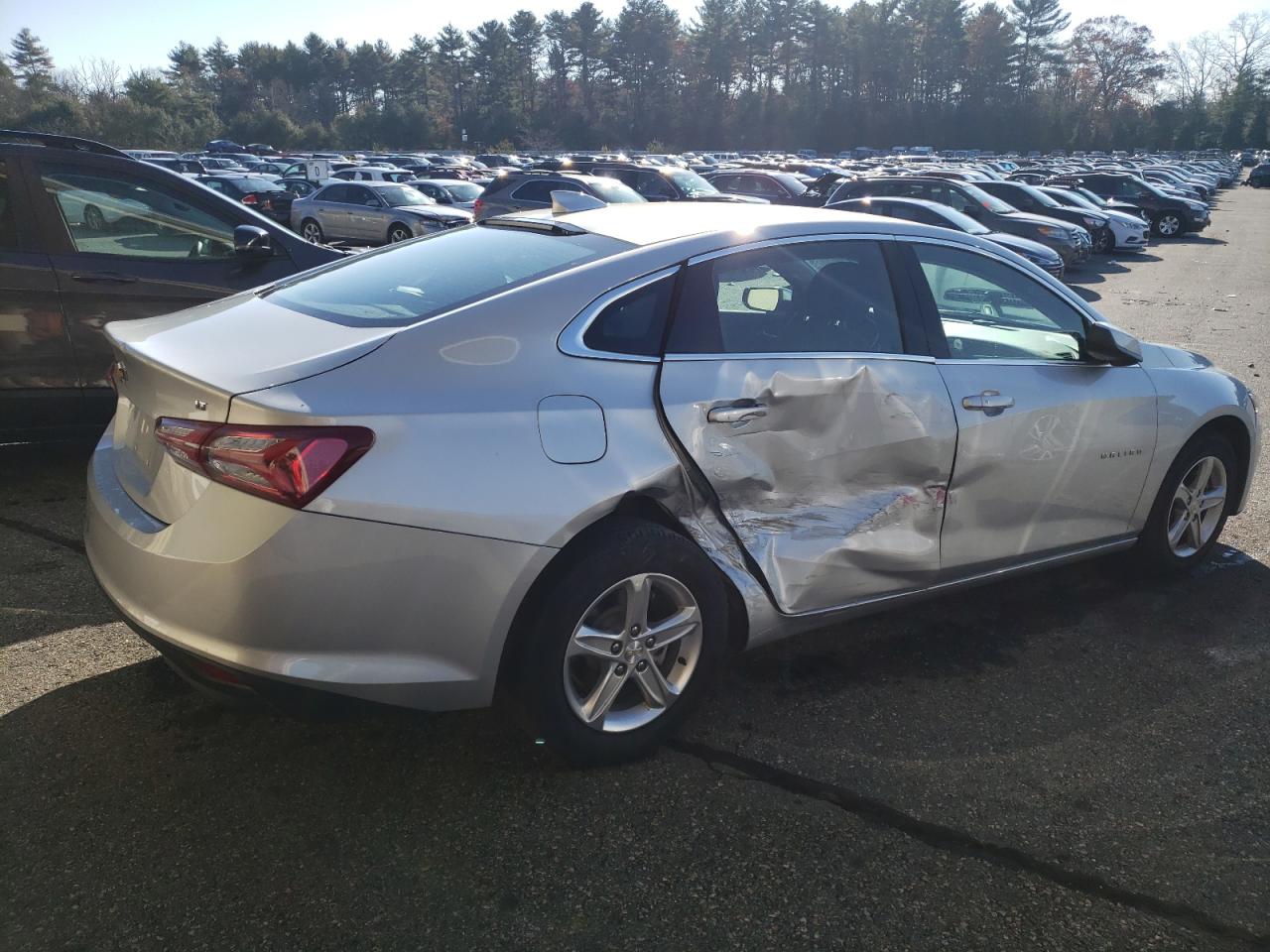 Image 3 of 2022 CHEVROLET MALIBU LT 2022 with VIN 1G1ZD5ST4NF173145