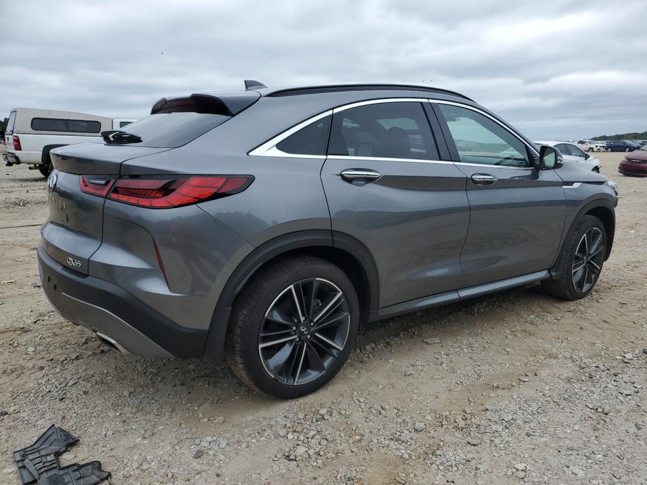 Image 3 of 2022 INFINITI QX55 LUXE 2022 with VIN 3PCAJ5J39NF113915