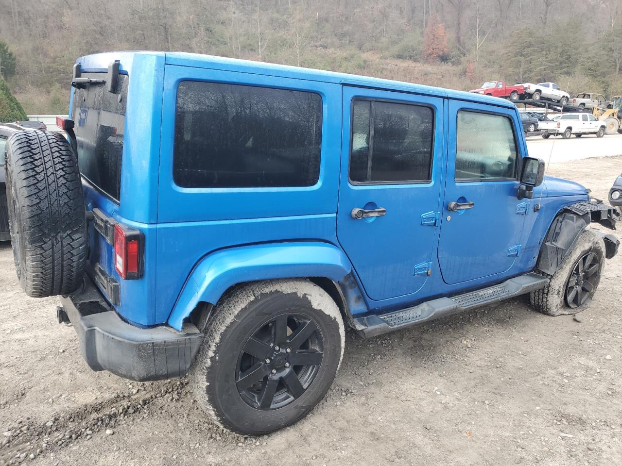 Image 3 of 2014 JEEP WRANGLER UNLIMITED SAHARA 2014 with VIN 1C4BJWEG6EL261931