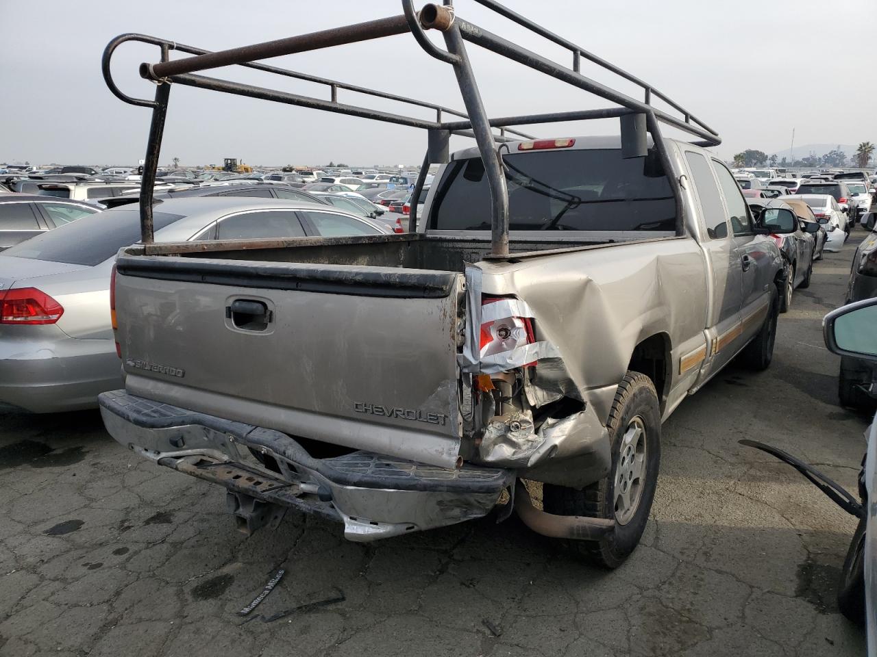 Image 3 of 2001 CHEVROLET SILVERADO C1500 2001 with VIN 2GCEC19T811247384