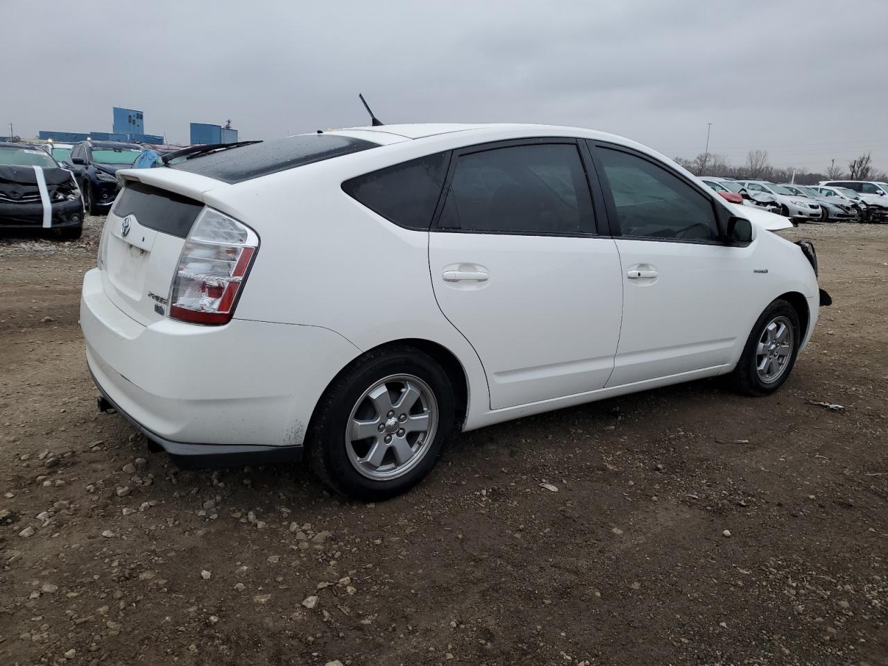 Obraz 3 z 2008 TOYOTA PRIUS  2008 z VIN JTDKB20U183375410