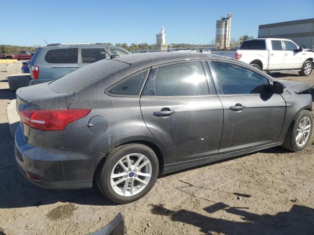 Image 3 of 2015 FORD FOCUS SE 2015 with VIN 1FADP3F25FL231013