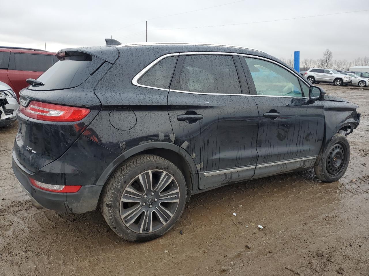 Изображение 3 2017 LINCOLN MKC BLACK LABEL 2017 с VIN 5LMCJ4D97HUL69252