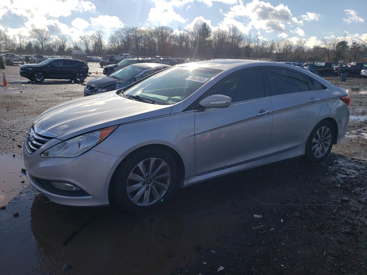 Obraz 1 z 2014 HYUNDAI SONATA SE 2014 z VIN 5NPEC4AB3EH928125