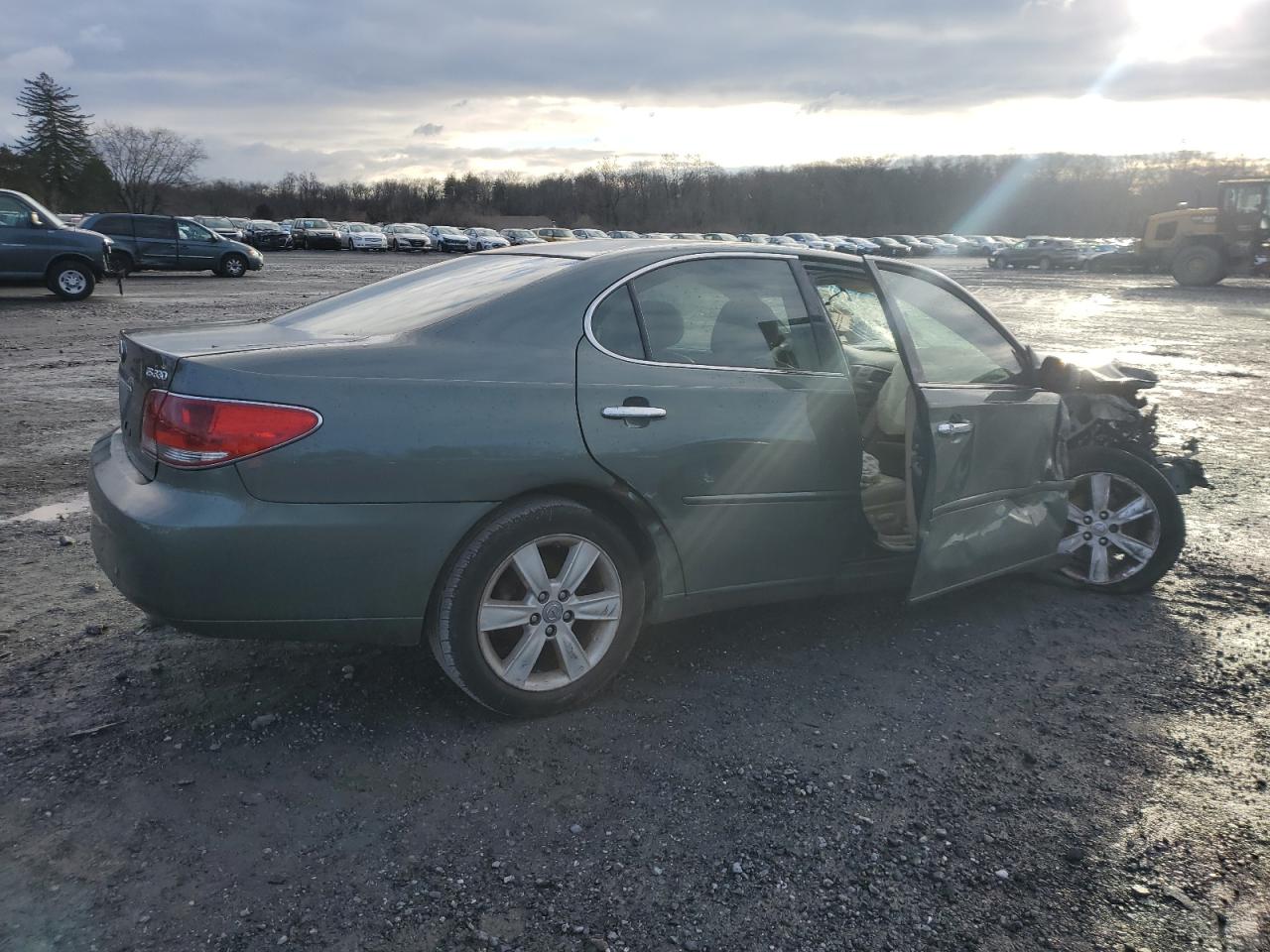 Image 3 of 2006 LEXUS ES 330 2006 with VIN JTHBA30G465166357