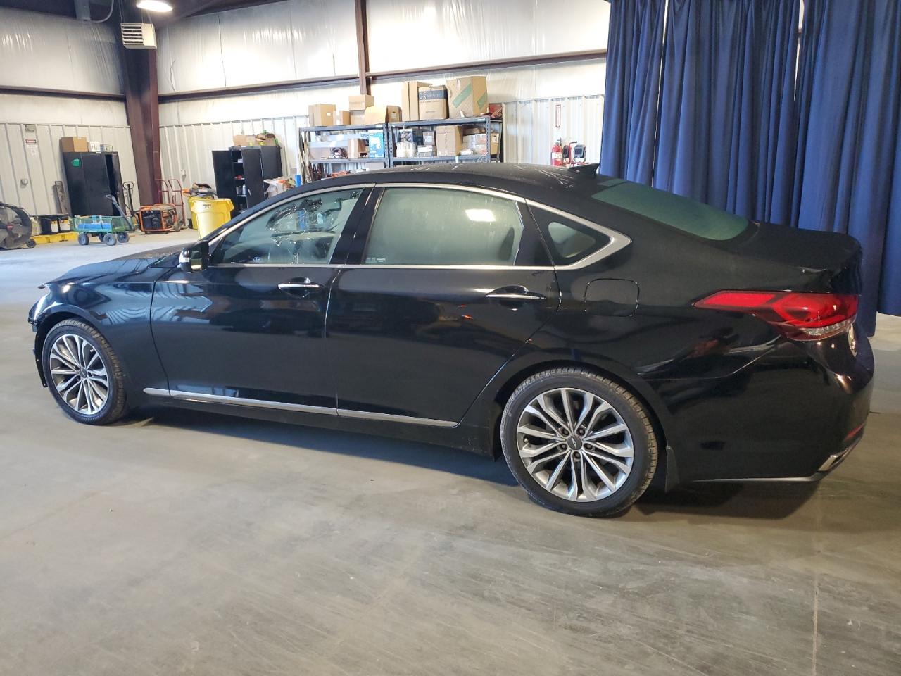Изображение 2 2017 GENESIS G80 BASE 2017 с VIN KMHGN4JE4HU187910