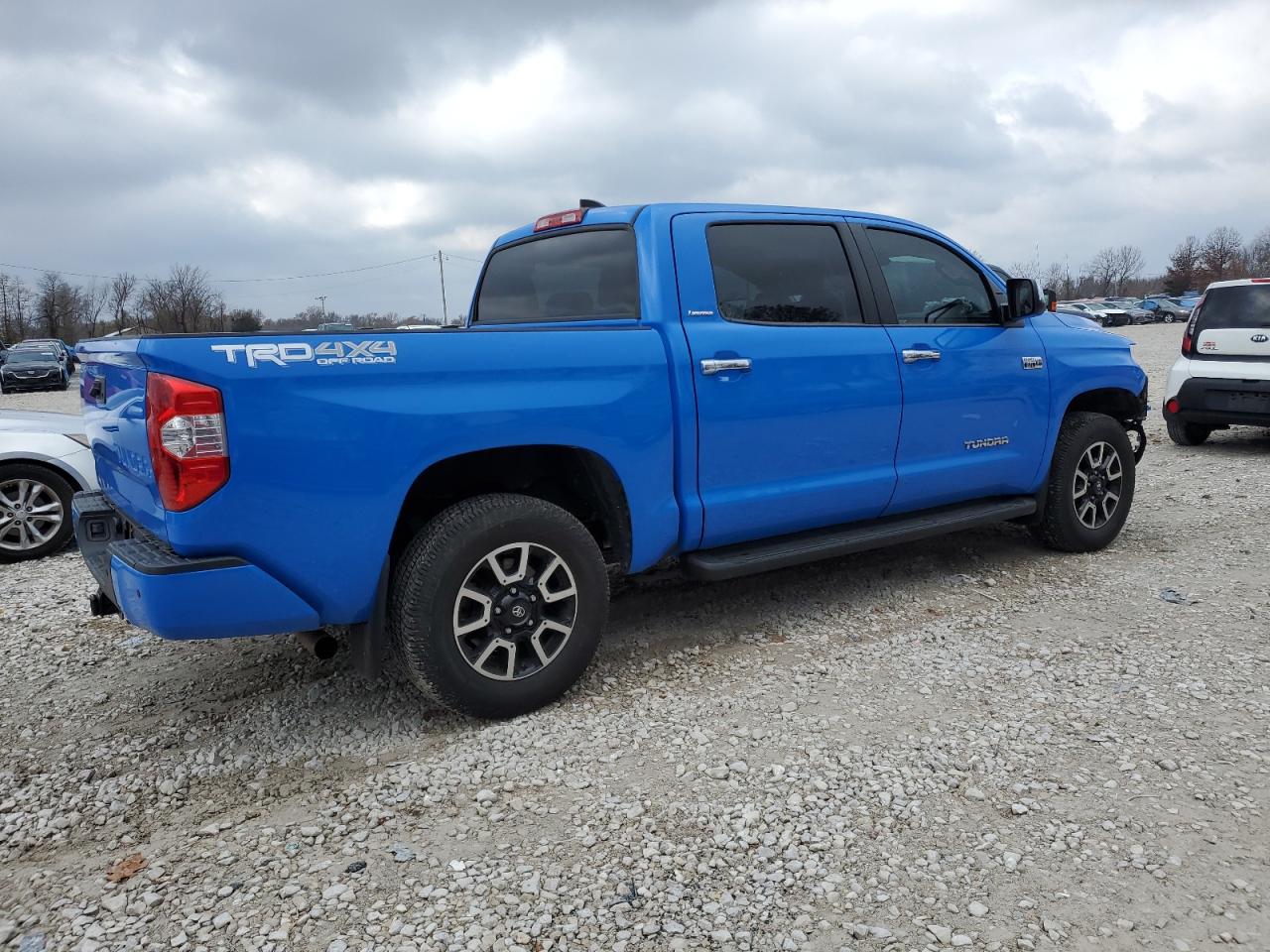 Изображение 3 2021 TOYOTA TUNDRA CREWMAX LIMITED 2021 с VIN 5TFHY5F1XMX998244