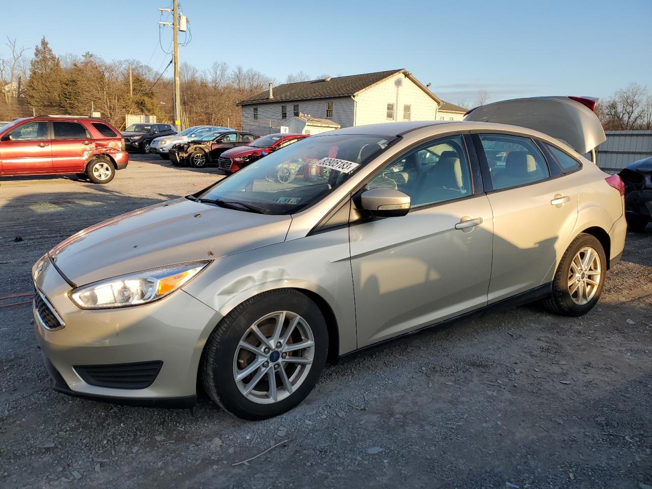 Image 1 of 2017 FORD FOCUS SE 2017 with VIN 1FADP3F29HL234290
