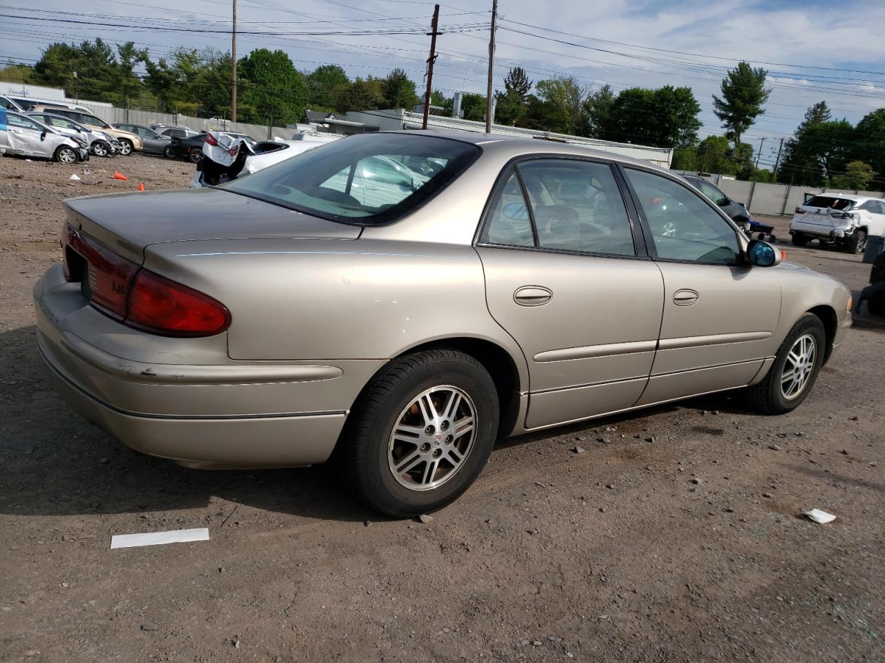 Image 3 of 2003 BUICK REGAL LS 2003 with VIN 2G4WB52K231273476