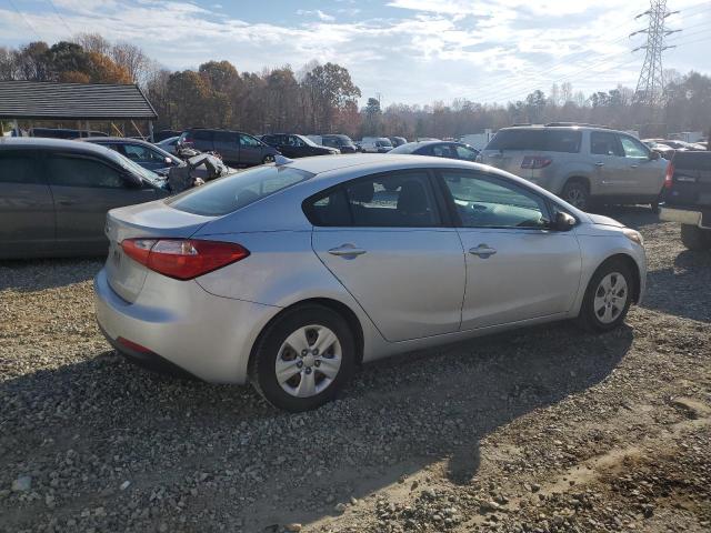 Image 3 of 2016 KIA FORTE LX 2016 with VIN KNAFK4A69G5604378