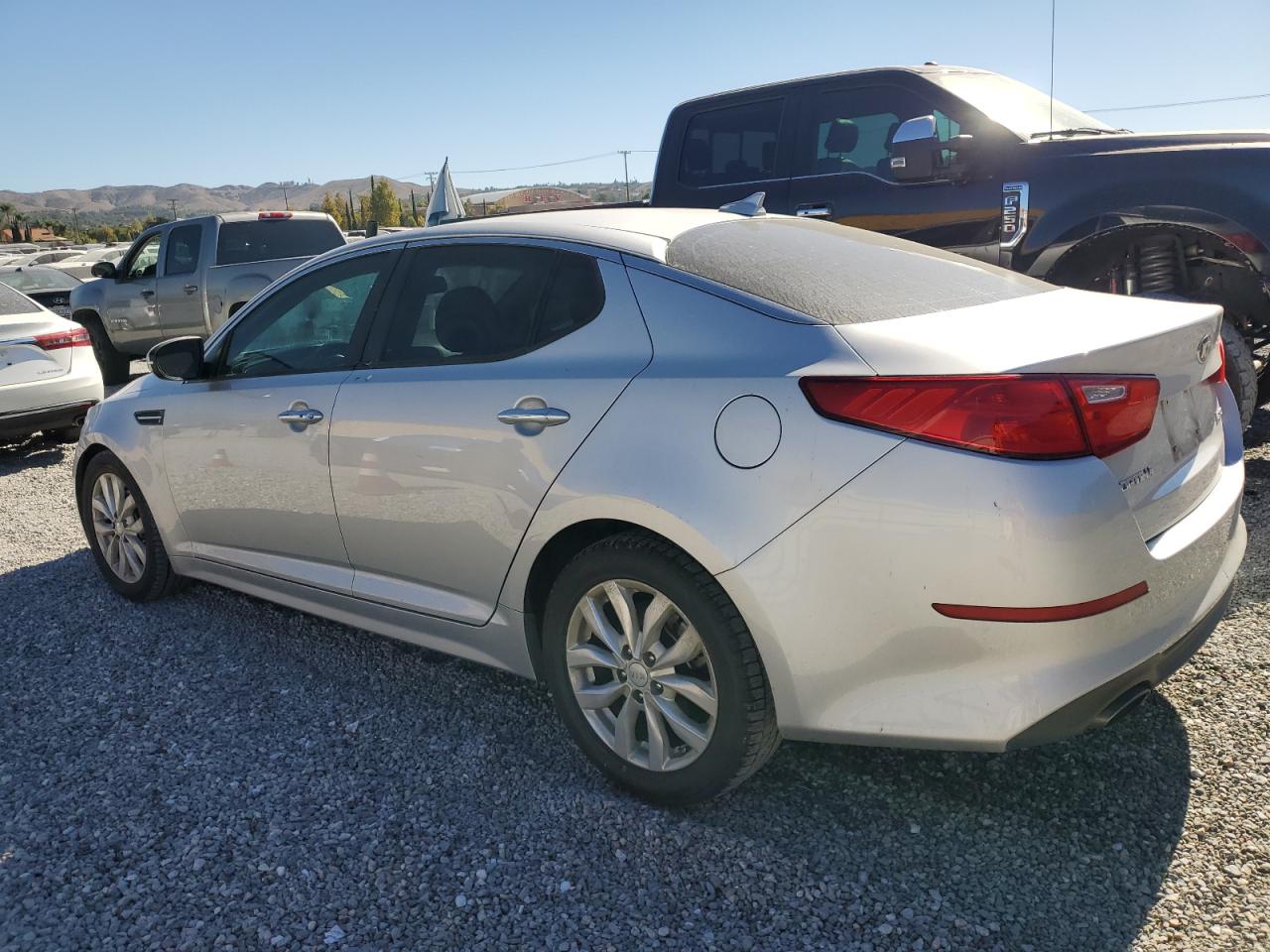 Image 2 of 2015 KIA OPTIMA EX 2015 with VIN 5XXGN4A71FG380086