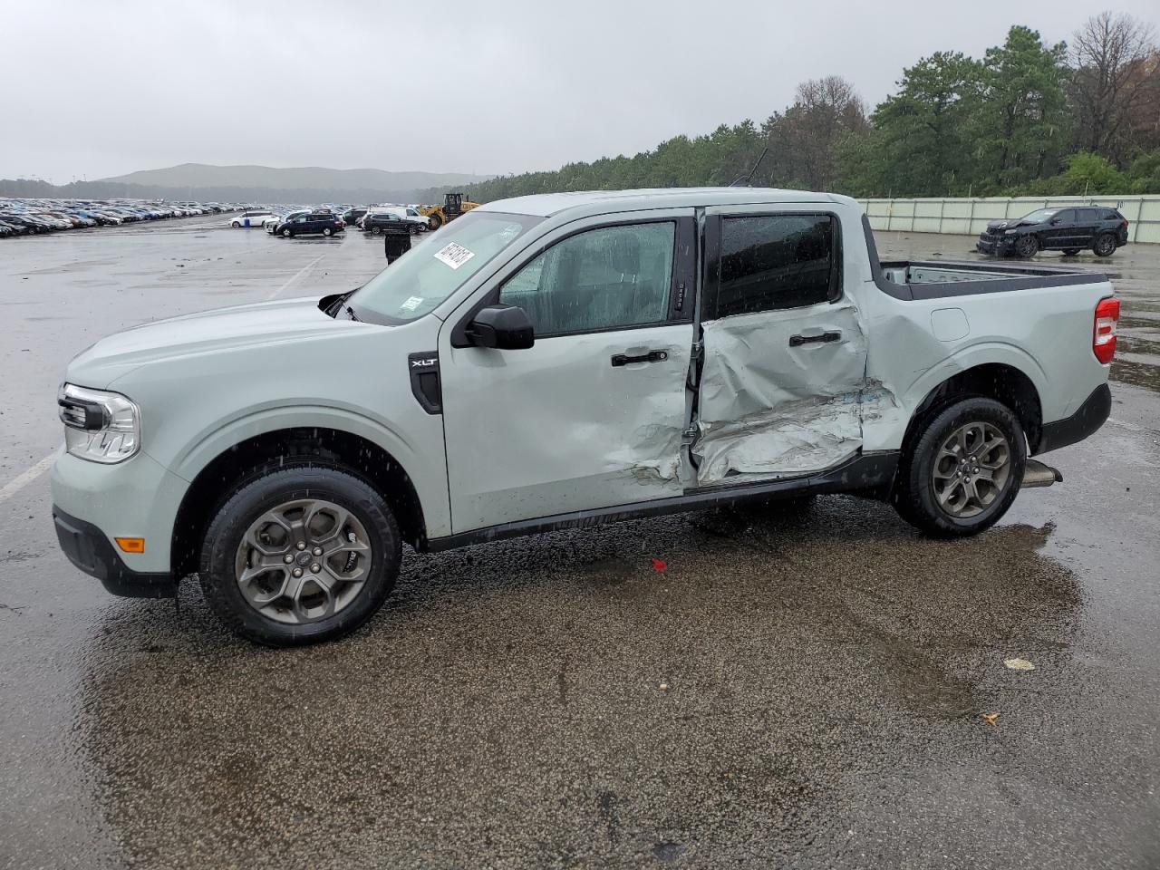 Image 1 of 2022 FORD MAVERICK XL 2022 with VIN 3FTTW8F99NRA01834