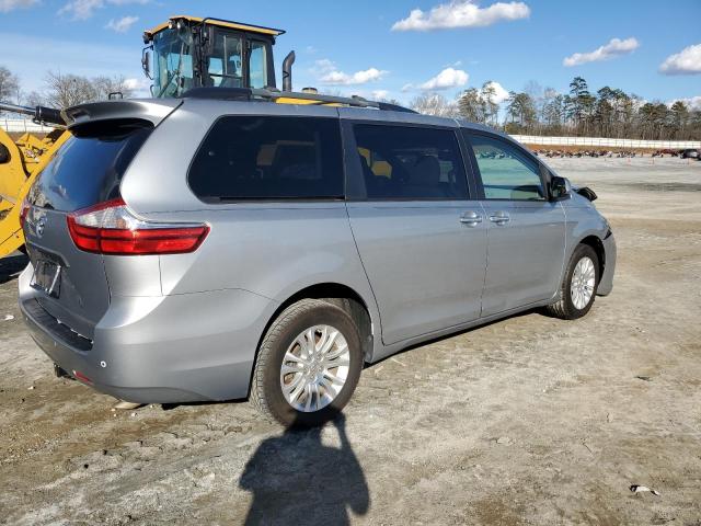 Image 3 of 2015 TOYOTA SIENNA XLE 2015 with VIN 5TDYK3DC1FS609008