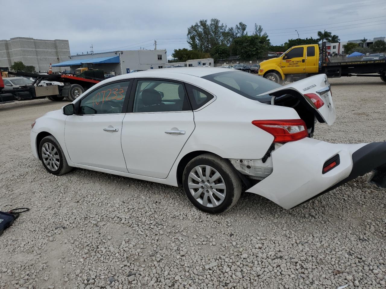 Image 2 of 2016 NISSAN SENTRA S 2016 with VIN 3N1AB7AP7GY231192