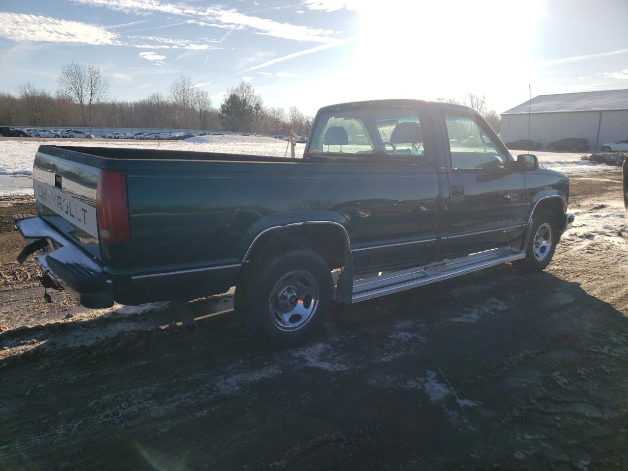 Obraz 3 z 1997 CHEVROLET GMT-400 C1500 1997 z VIN 1GCEC14MXVE244815