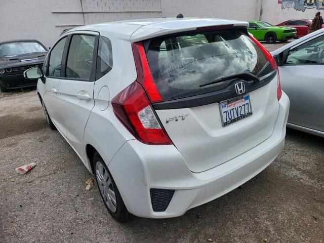 Image 3 of 2017 HONDA FIT LX 2017 with VIN JHMGK5H57HS008004