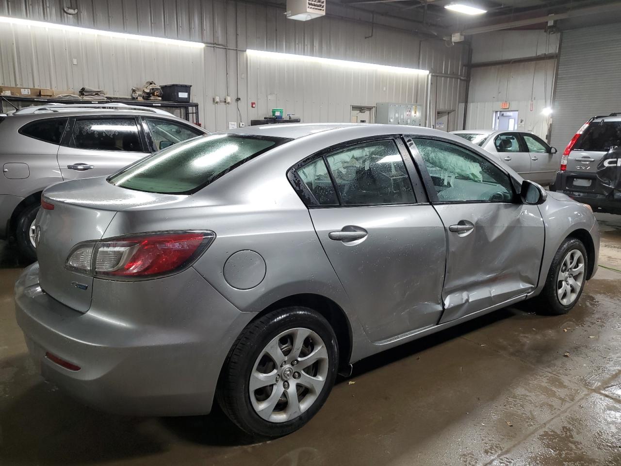 Obraz 3 z 2013 MAZDA 3 I 2013 z VIN JM1BL1U74D1766455