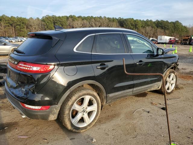 Image 3 of 2017 LINCOLN MKC PREMIERE 2017 with VIN 5LMCJ1C93HUL15401
