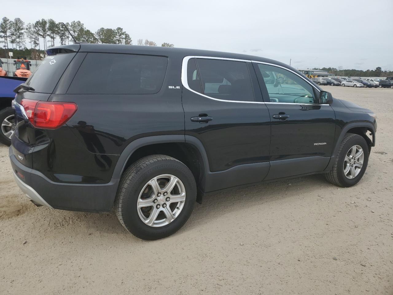 Изображение 3 2018 GMC ACADIA SLE 2018 с VIN 1GKKNRLA9JZ126443