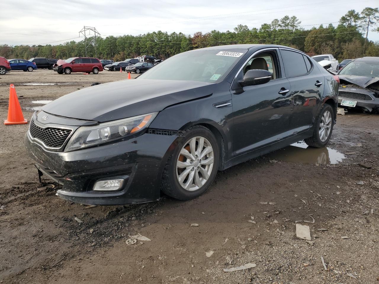 Image 1 of 2015 KIA OPTIMA EX 2015 with VIN 5XXGN4A77FG424558