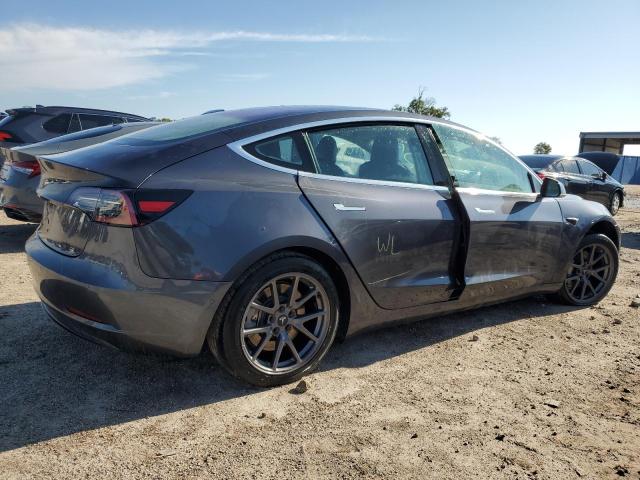 Obraz 3 z 2018 TESLA MODEL 3  2018 z VIN 5YJ3E1EA9JF005173