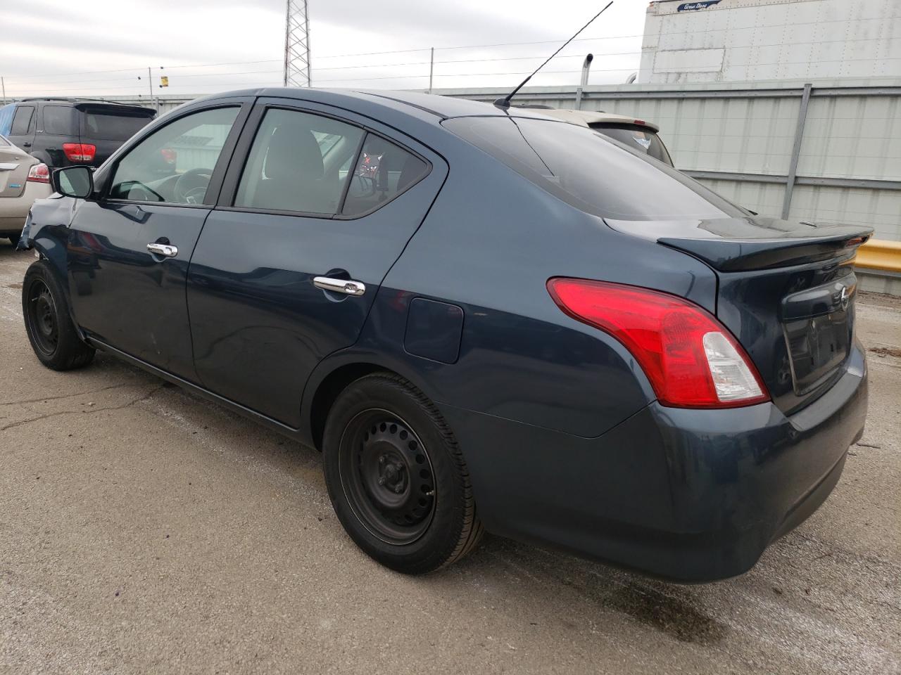 Изображение 2 2016 NISSAN VERSA S 2016 с VIN 3N1CN7AP1GL805766