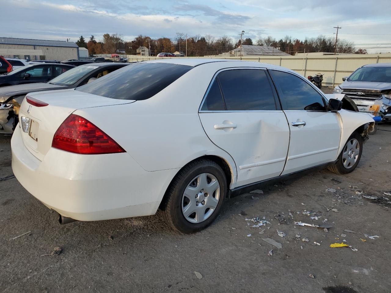 Изображение 3 2007 HONDA ACCORD LX 2007 с VIN 1HGCM564X7A054579