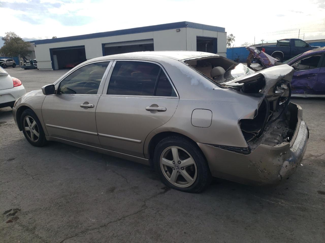 Image 2 of 2003 HONDA ACCORD EX 2003 with VIN JHMCM56683C034540