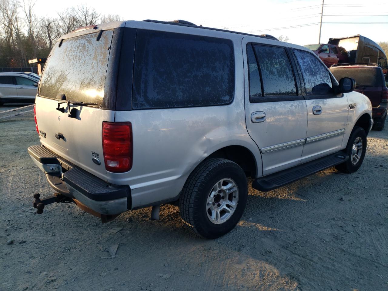 Изображение 3 2000 FORD EXPEDITION XLT 2000 с VIN 1FMRU1662YLB69424