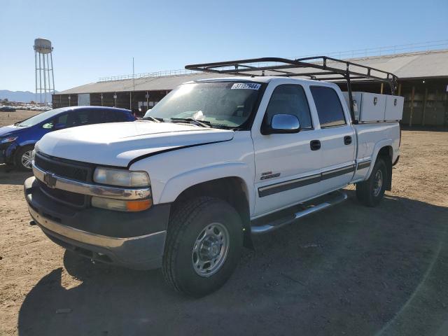 Image 1 of 2002 CHEVROLET SILVERADO K2500 HEAVY DUTY 2002 with VIN 1GCHK231X2F129537