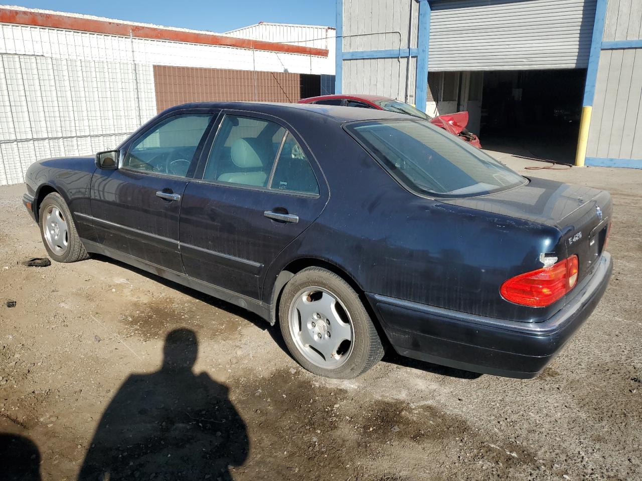 Obraz 2 z 1997 MERCEDES-BENZ E 420 1997 z VIN WDBJF72F4VA416873