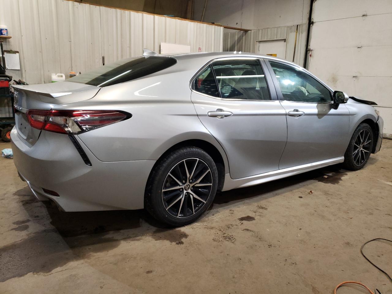 Изображение 3 2021 TOYOTA CAMRY SE 2021 с VIN 4T1G11AK2MU433797