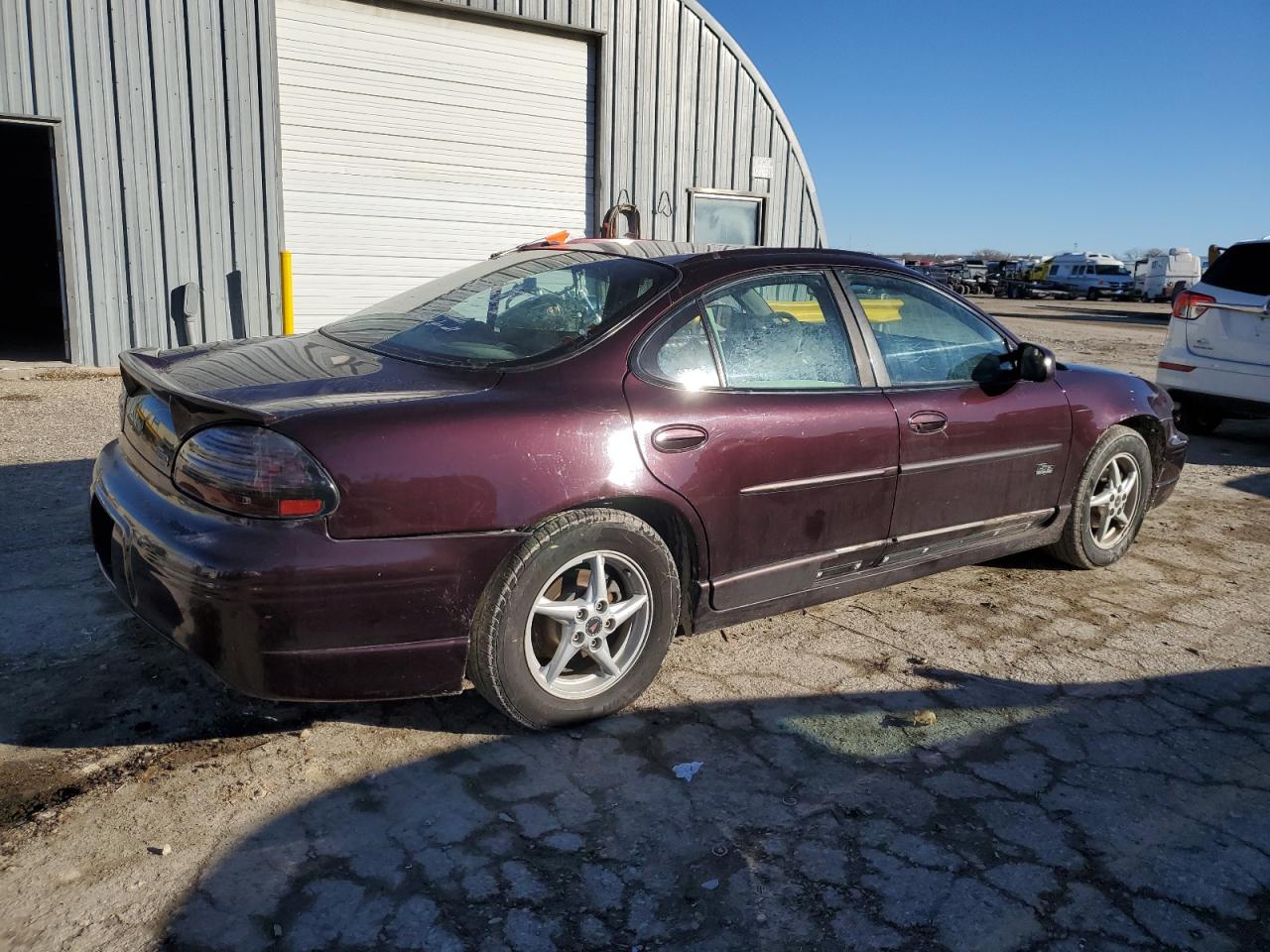 Image 3 of 2002 PONTIAC GRAND PRIX GT 2002 with VIN 1G2WP52K52F171221
