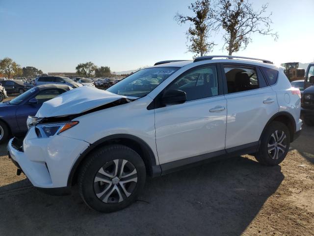 Изображение 1 2018 TOYOTA RAV4 LE 2018 с VIN JTMZFREV3JD122361