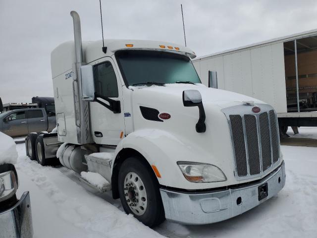 Изображение 1 2017 PETERBILT 579  2017 с VIN 1XPBDP9X3HD359741