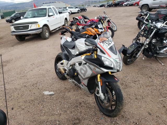 Image 1 of 2016 APRILIA RSV4 RF 2016 with VIN ZD4RKUB01GS000128