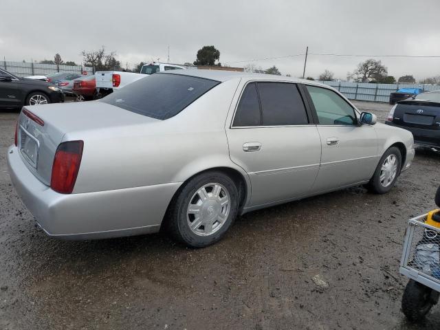 Obraz 3 z 2004 CADILLAC DEVILLE  2004 z VIN 1G6KD54Y04U258532