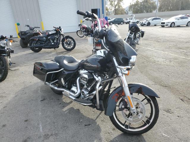 Image 1 of 2017 HARLEY-DAVIDSON FLHX STREET GLIDE 2017 with VIN 1HD1KBC3XHB668256