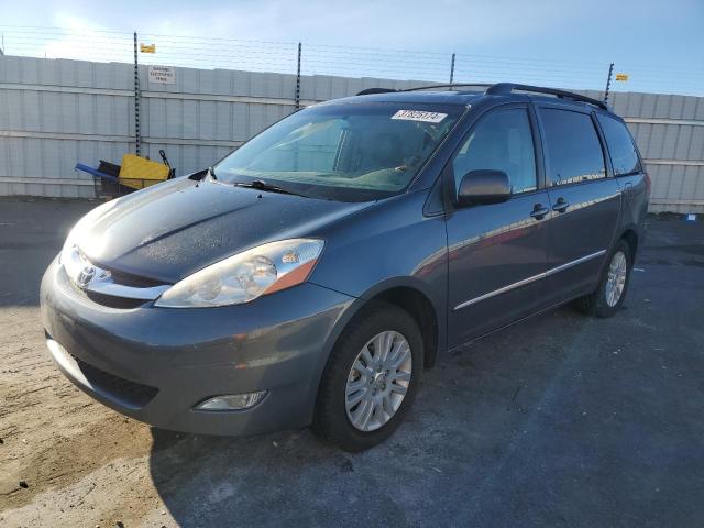 Изображение 1 2010 TOYOTA SIENNA XLE 2010 с VIN 5TDDK4CC9AS032632