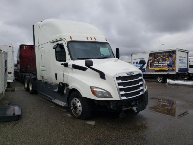 2018 FREIGHTLINER CASCADIA 126  2018 image