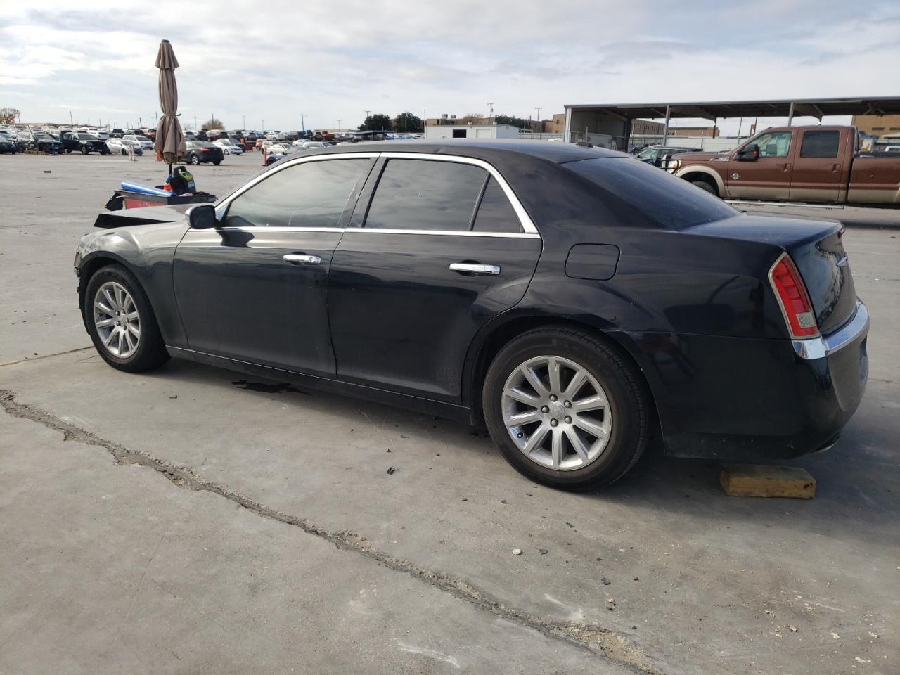 Image 2 of 2012 CHRYSLER 300 LIMITED 2012 with VIN 2C3CCACG9CH192137