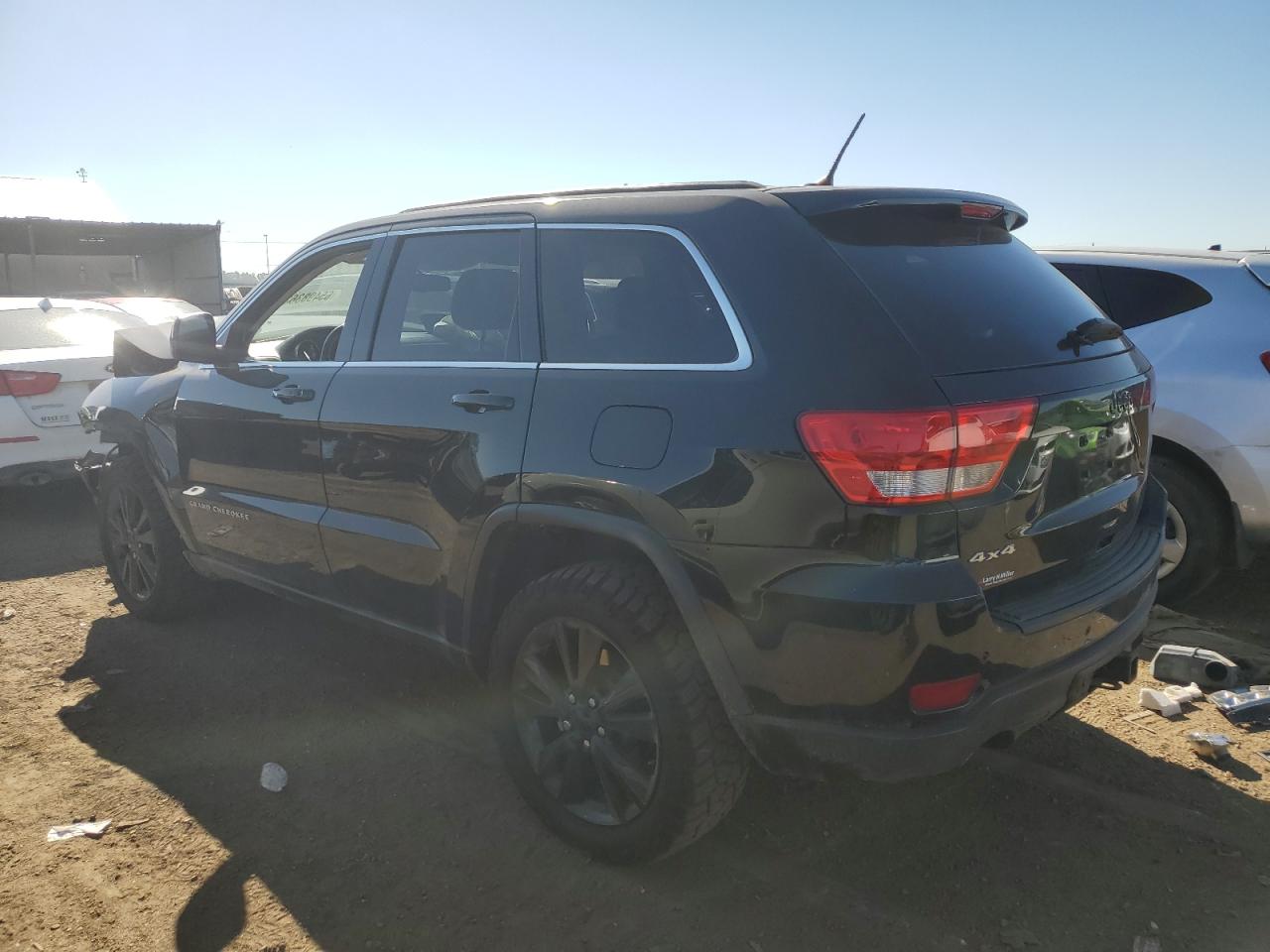 Image 2 of 2013 JEEP GRAND CHEROKEE LAREDO 2013 with VIN 1C4RJFAT9DC598920