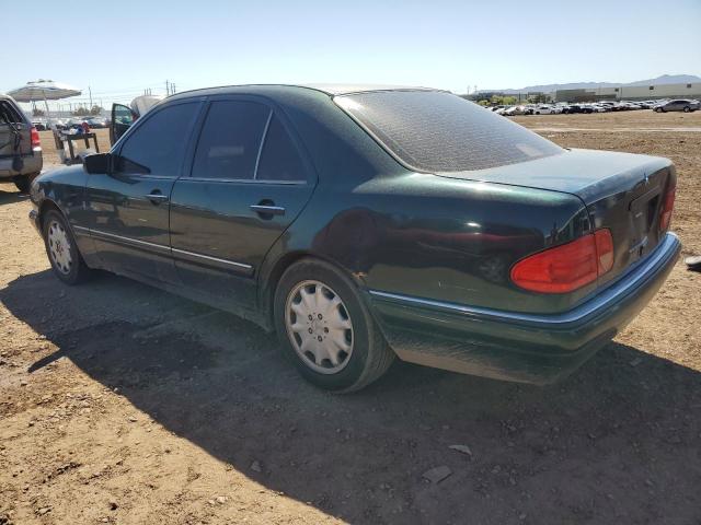 Image 2 of 1997 MERCEDES-BENZ E 320 1997 with VIN WDBJF55F9VA419431