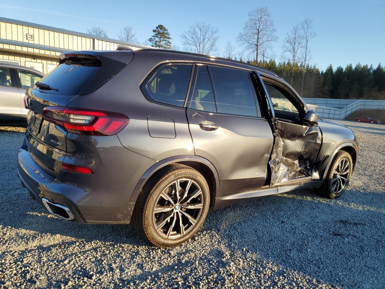 Obraz 3 z 2022 BMW X5 XDRIVE40I 2022 z VIN 5UXCR6C09N9N38733