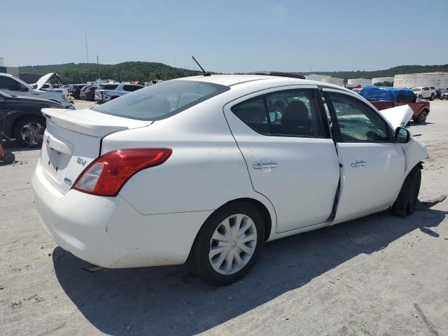 Obraz 3 z 2014 NISSAN VERSA S 2014 z VIN 3N1CN7AP4EL864114