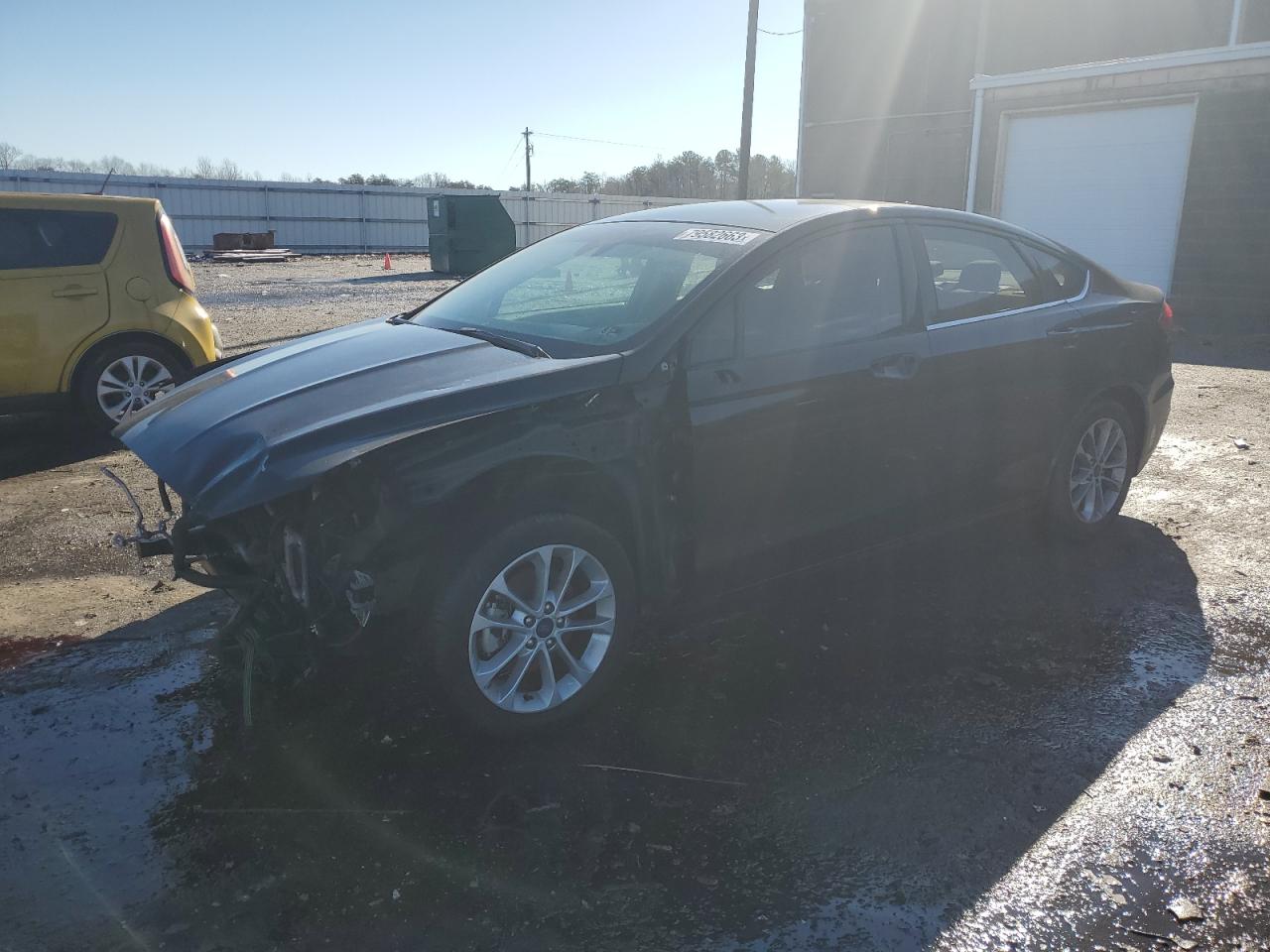 Obraz 1 z 2019 FORD FUSION SE 2019 z VIN 3FA6P0LU6KR242563