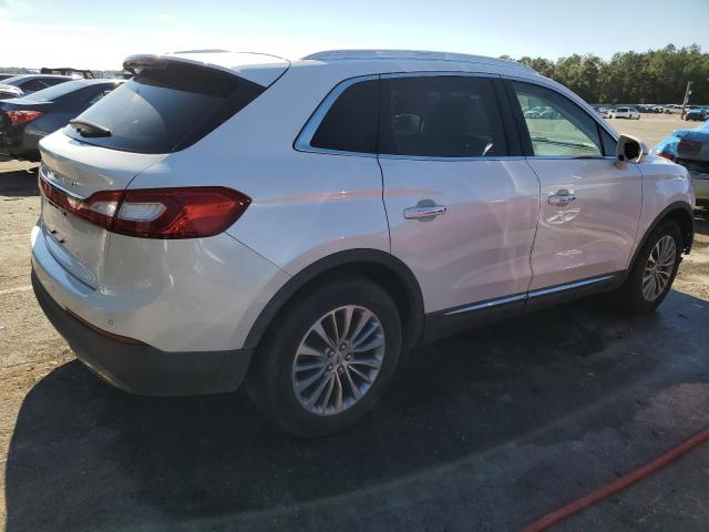 Obraz 3 z 2016 LINCOLN MKX SELECT 2016 z VIN 2LMTJ6KR3GBL83983