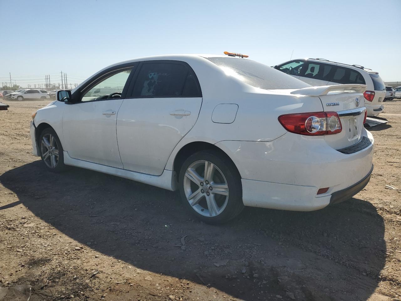 Obraz 2 z 2013 TOYOTA COROLLA BASE 2013 z VIN 5YFBU4EEXDP098930