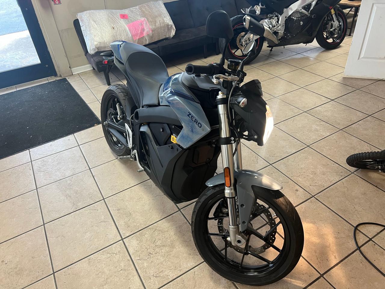 Изображение 2021 ZERO MOTORCYCLES INC S  2021